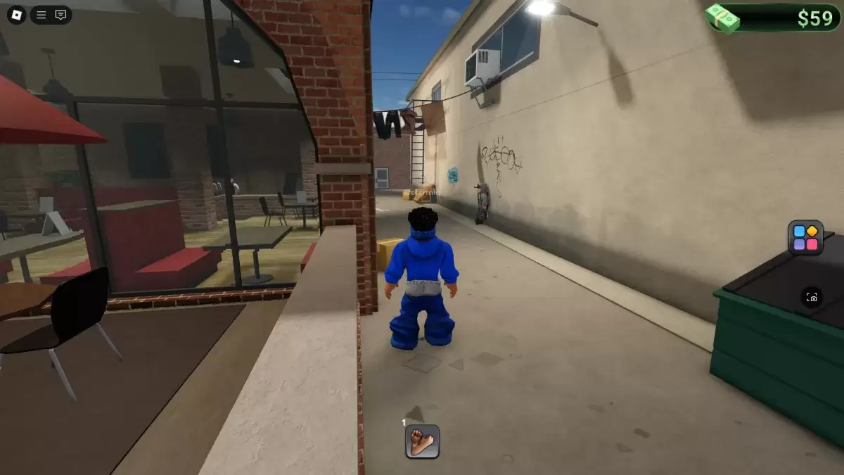 Un jugador que mira al concesionario ubicado detrás del trabajo de Cook en Blockspin