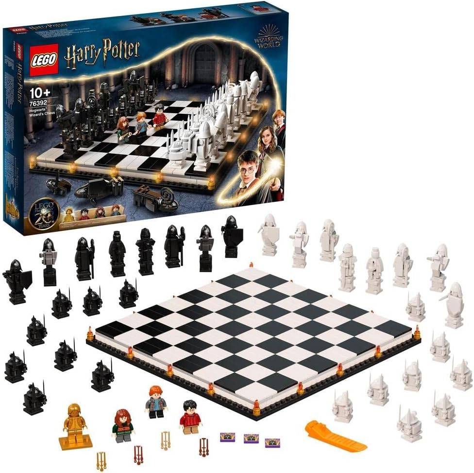 Hogwarts Wizard's Chess Set