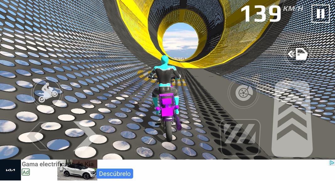 Superhero Moto Stunts Racing Screenshot 1