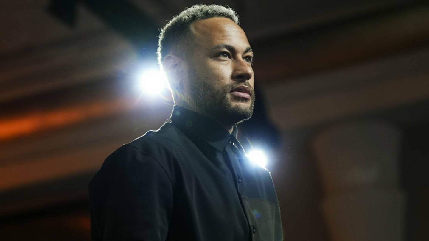 Neymar übernimmt das Ruder in Furias Medienfußballmannschaft