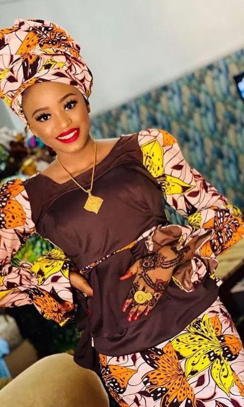 Hausa Skirt and Blouse Styles Screenshot 3