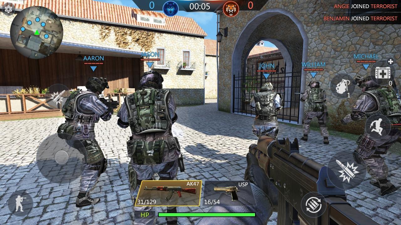 FPS Online Strike:PVP Shooter Screenshot 2