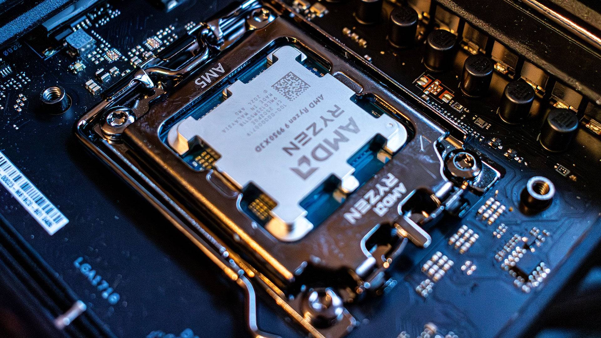 AMD Ryzen 9 9950X3D Tested