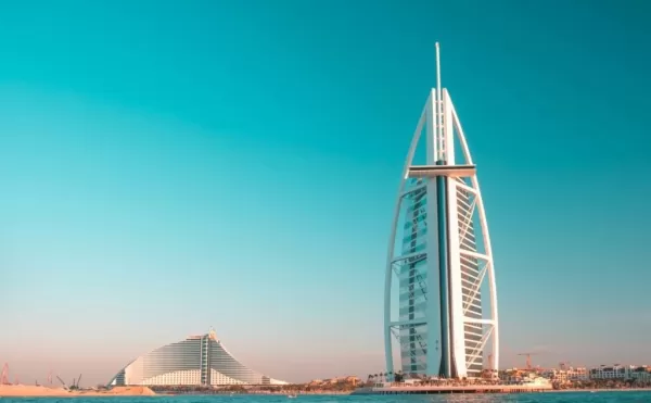eSIM Essentials for Travel to Dubai
