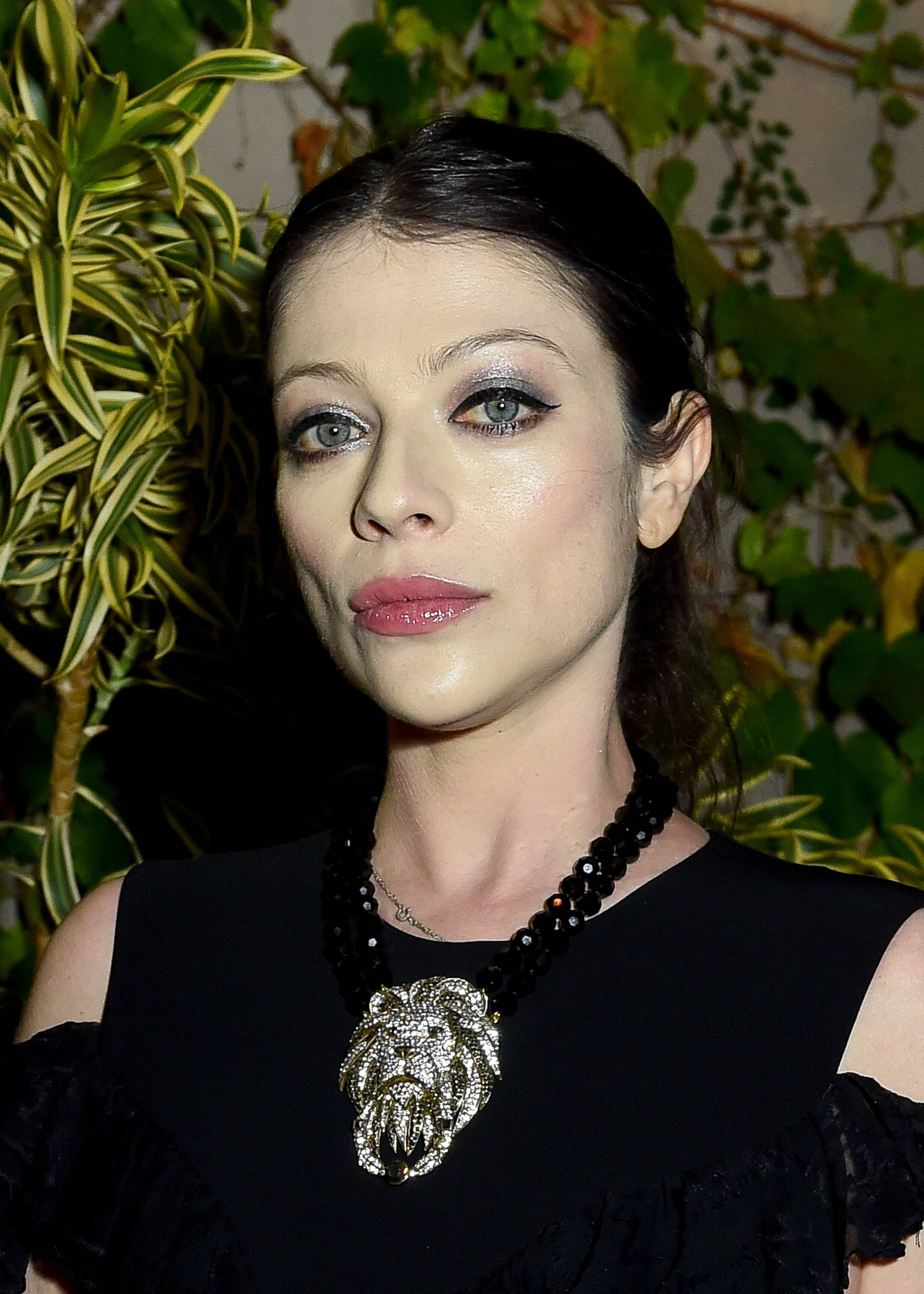 Michelle Trachtenberg en noviembre de 2023. Foto de Gilbert Flores/WWD a través de Getty Images.