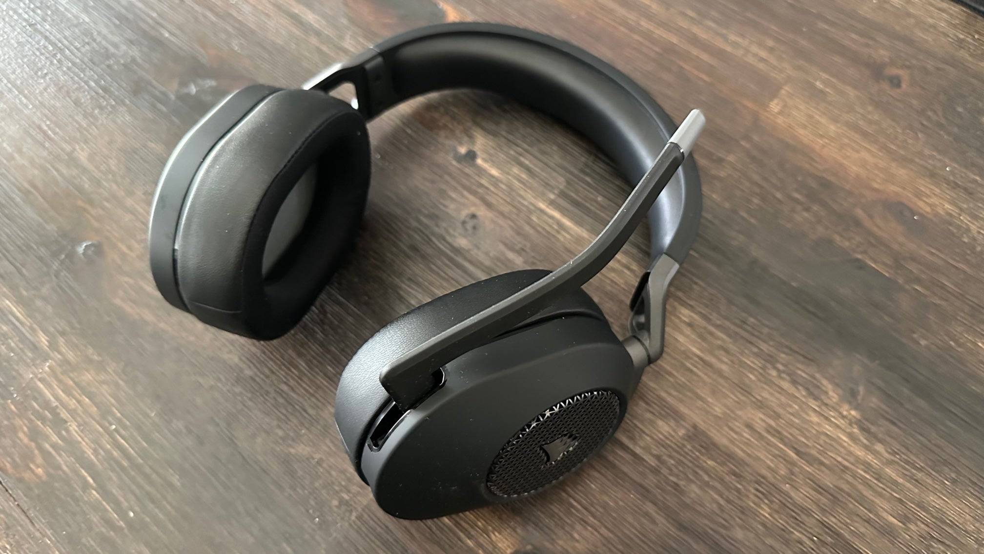 Corsair HS65 이미지